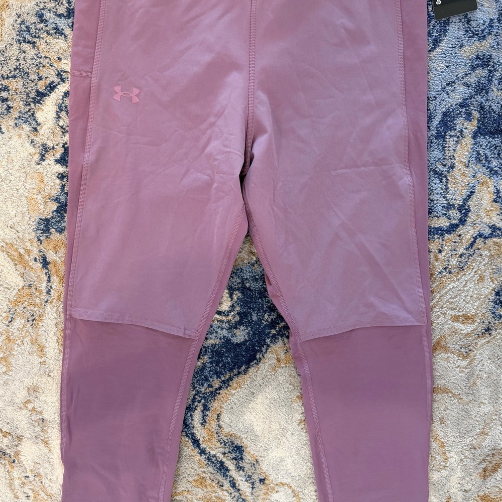 Under Armour women’s Mauve/Pink Performance Leggings